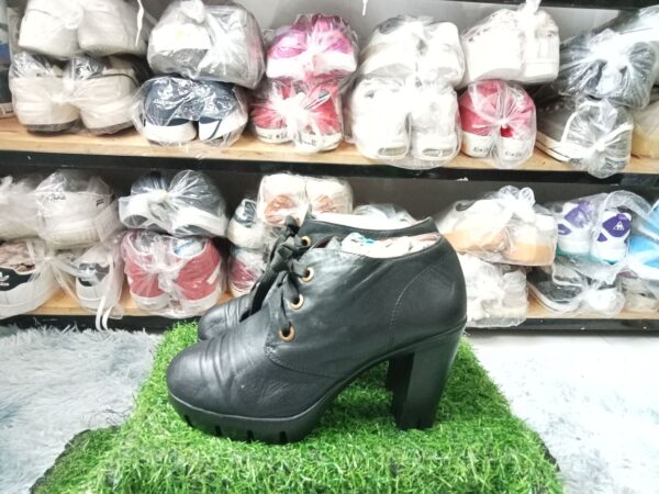 Giày 2hand Boot