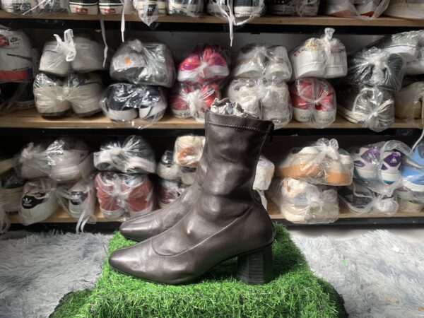 Giày 2hand Boot