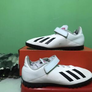 Giày Đá Bóng 2hand Hiệu Adidas