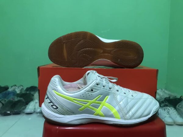 Giày Đá Bóng 2hand Hiệu Asics