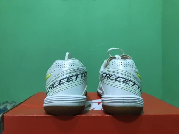 Giày Đá Bóng 2hand Hiệu Asics