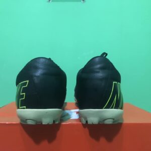 Giày Đá Bóng 2hand Hiệu Nike