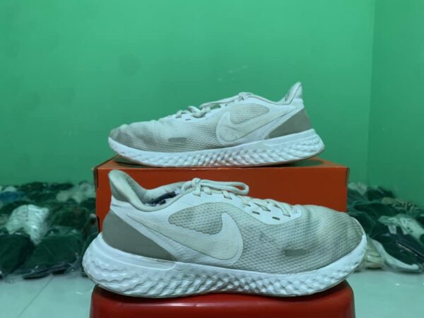 Giày Thể Thao 2hand Hiệu Nike