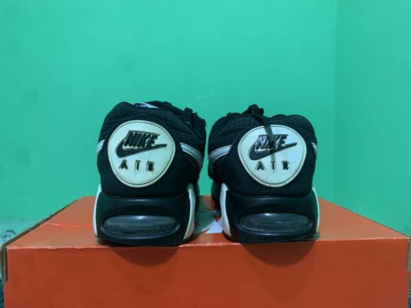 Giày Thể Thao Hiệu Nike 2hand
