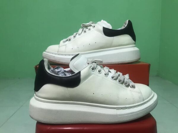 Giày Thể Thao 2hand