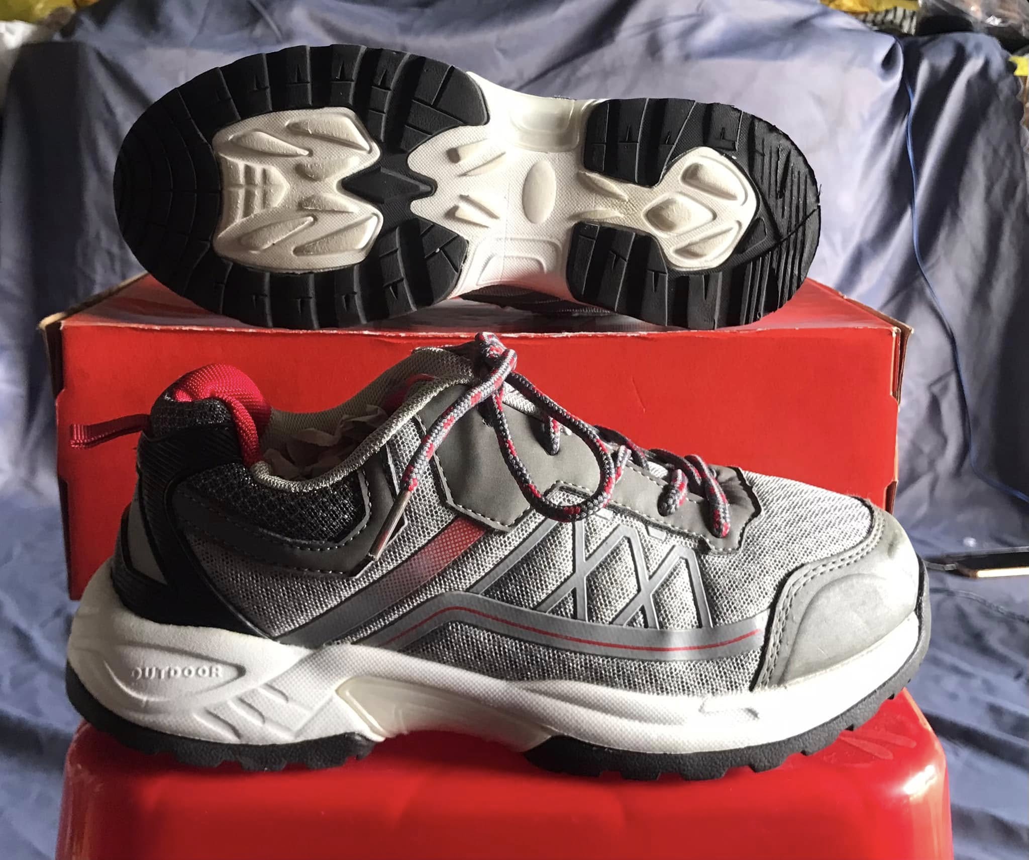 Giày 2hand Thể Thao Giày 2hand Thể Thao