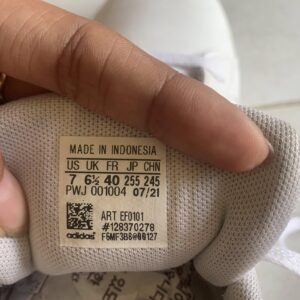 Giày Thể Thao 2hand Hiệu Adidas