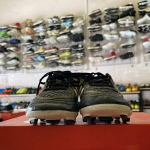 Giày Đá Bóng 2hand Hiệu Adidas