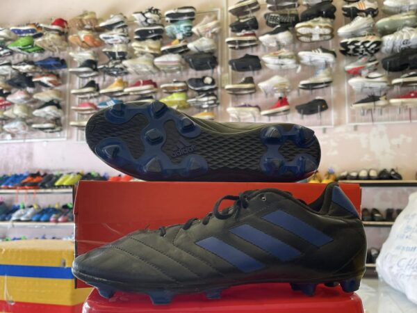 Giày Bóng Đá 2hand Hiệu Adidas