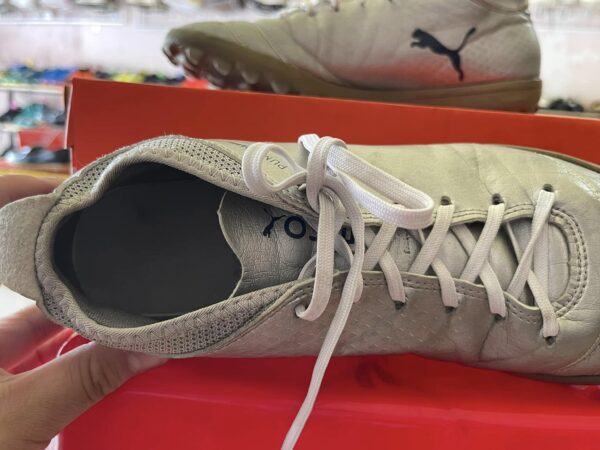 Giày Đá Bóng 2hand Hiệu Puma