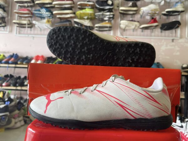 Giày Đá Bóng 2hand Hiệu Puma