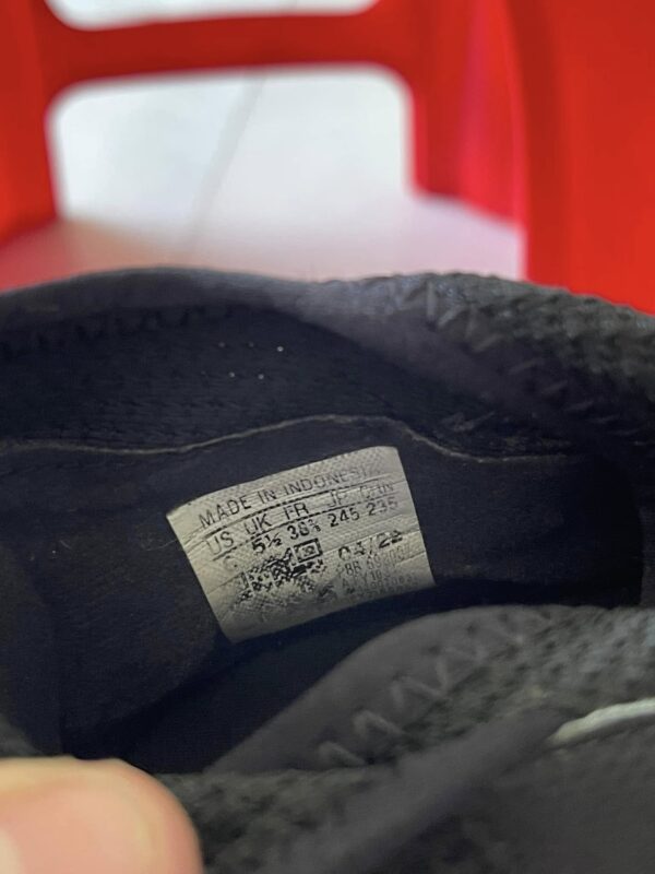 Giày Bóng Đá 2hand Hiệu Adidas