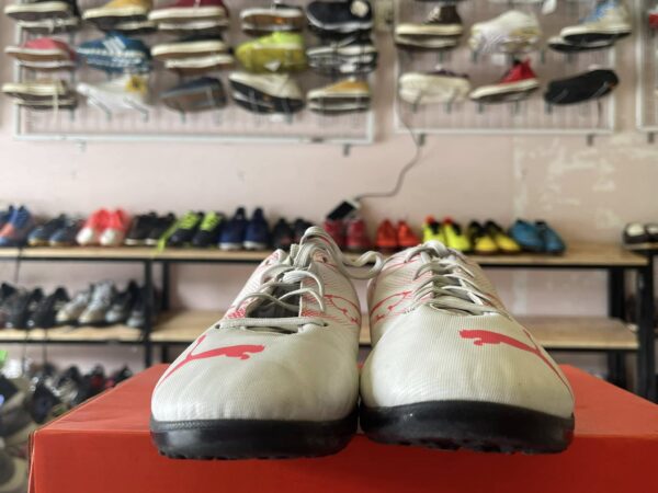 Giày Đá Bóng 2hand Hiệu Puma