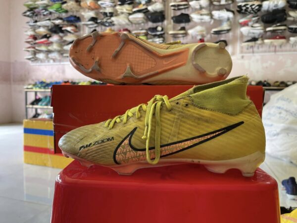 Giày Bóng Đá 2hand Hiệu Nike