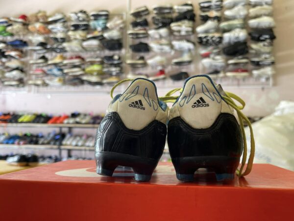 Giày đá bóng Adidas F-50 Traxion