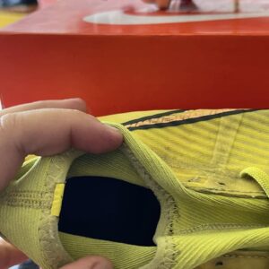 Giày Bóng Đá 2hand Hiệu Nike