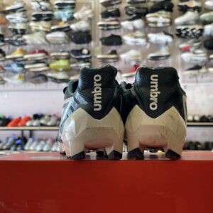 Giày 2hand Đá Bóng Hiệu Umbro