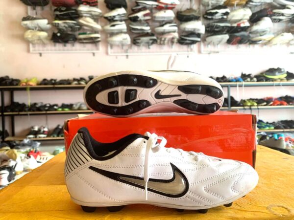 Giày 2hand Đá Bóng 2hand Hiệu Nike