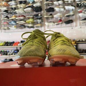 Giày Bóng Đá 2hand Hiệu Nike