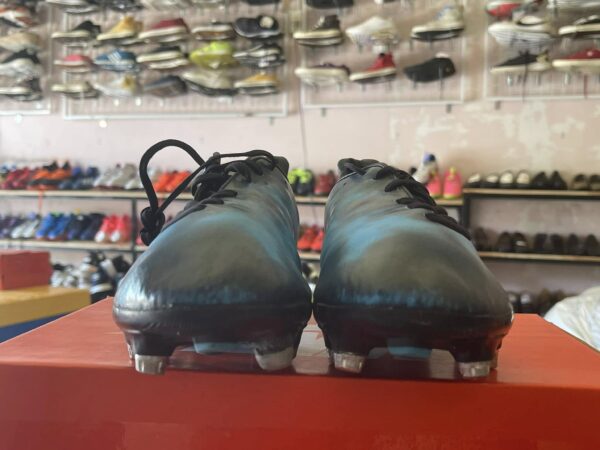 Giày 2hand Đá Bóng Hiệu Adidas