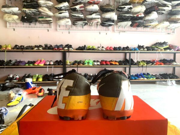 Giày 2hand Đá Bóng Hiệu Nike
