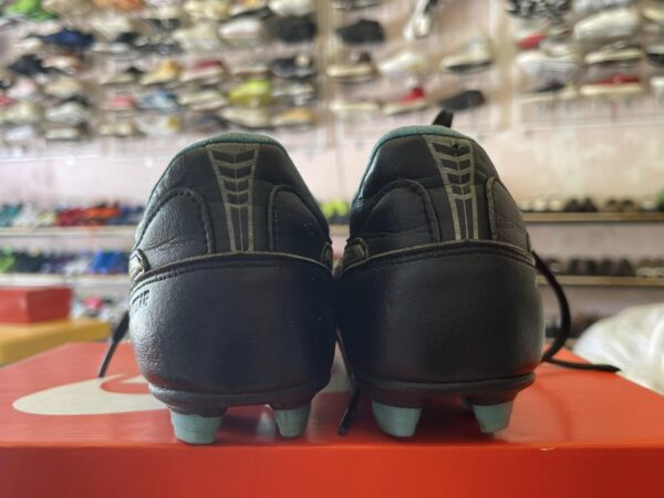 Giày 2hand Đá Bóng 2hand Hiệu Asics