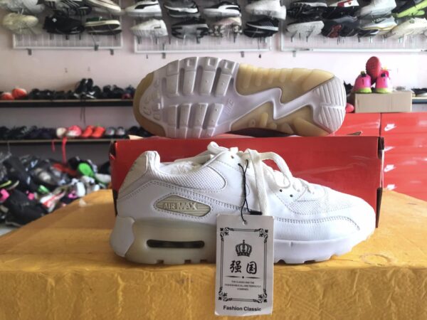 Giày Thể Thao Nam 2hand Hiệu Nike