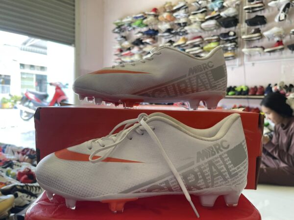 Giày 2hand Đá Bóng Hiệu Nike