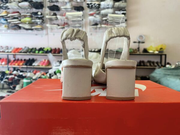 Giày Công Sở Nữ 2hand Hiệu Verawang