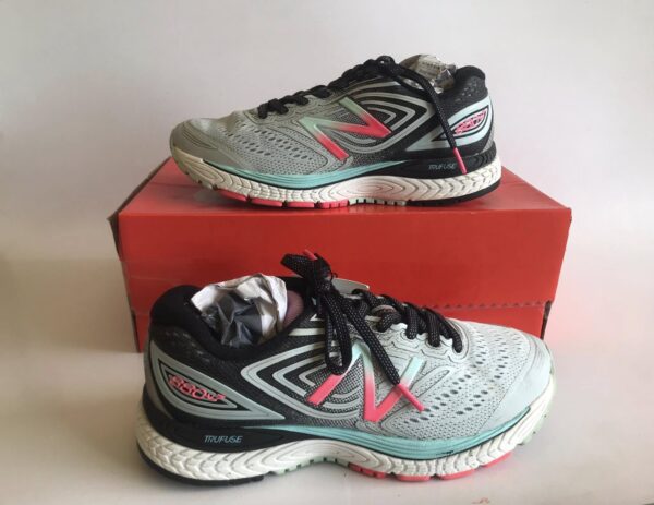Giày Thể Thao 2hand Hiệu Newbalance