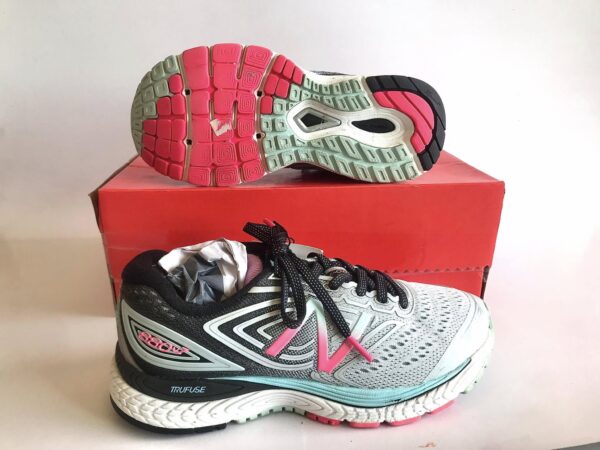 Giày Thể Thao 2hand Hiệu Newbalance
