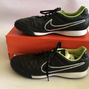 Giày Đá Banh 2hand Hiệu Nike