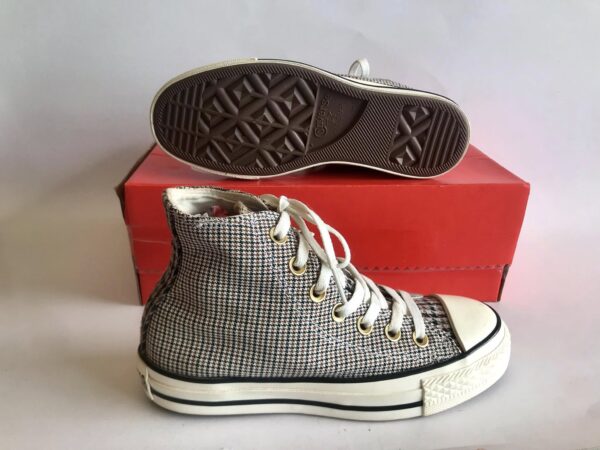 Giày Thể Thao 2hand Hiệu Converse