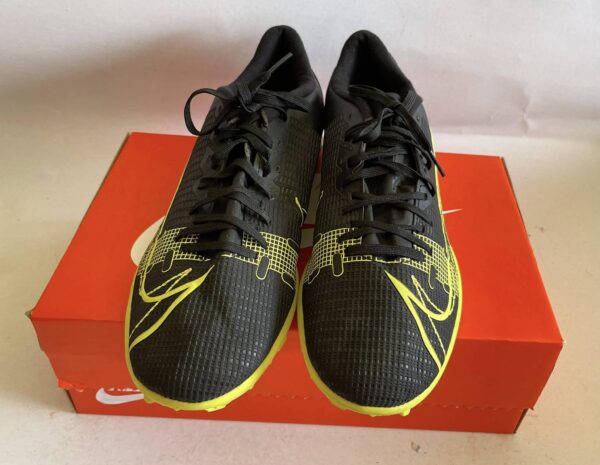 Giày Bóng Đá 2hand Hiệu Nike